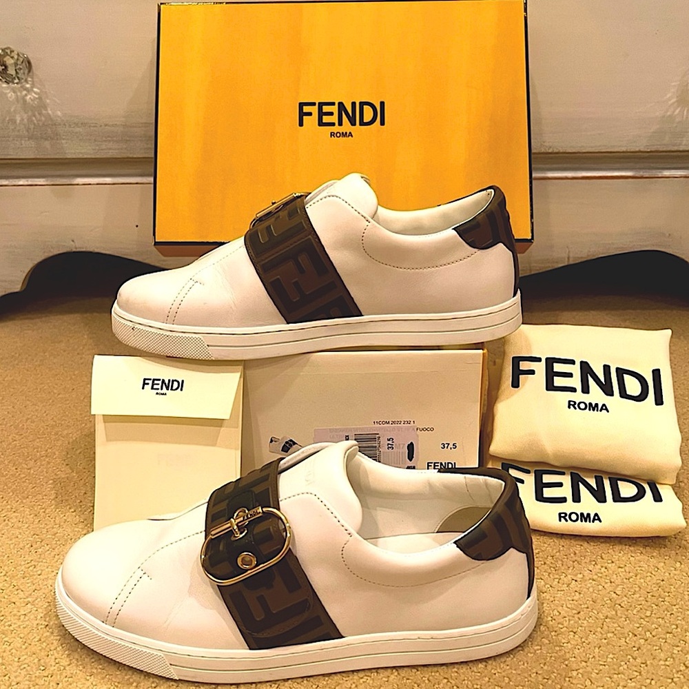 Authentic FENDI …. Vitello FF Embossed Women’s slip on Sneakers 37.5 ultra white